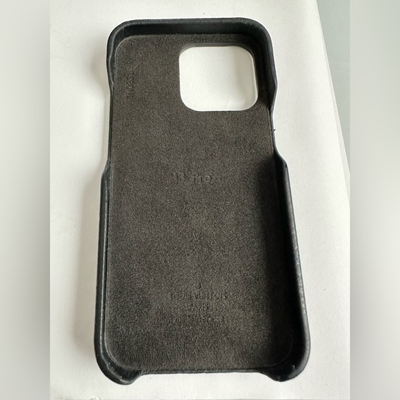 ✨Louis Vuitton IPhone 13 Pro case✨ - Picture 2 of 2